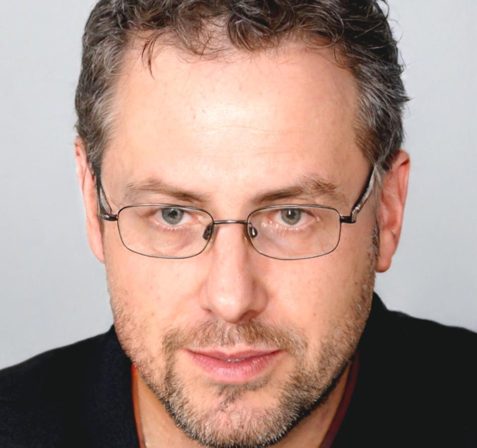 Retrato profesional de Iñigo Zabala